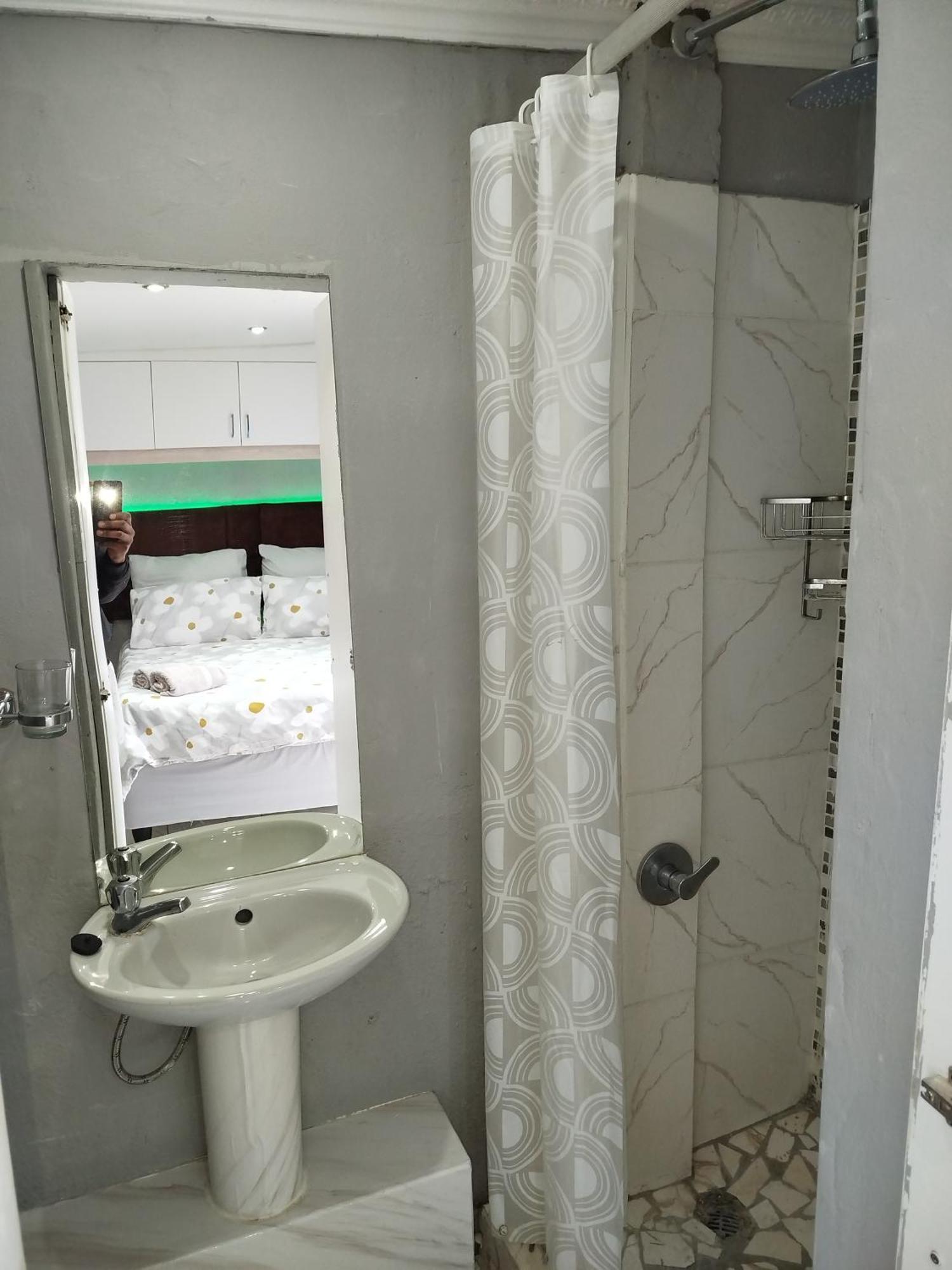 High View Accommodation Източен Лондон Стая снимка